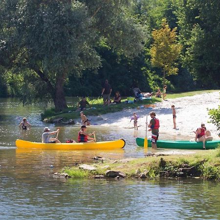 Camping Le Pressoir Petit-Palais-et-Cornemps Dış mekan fotoğraf