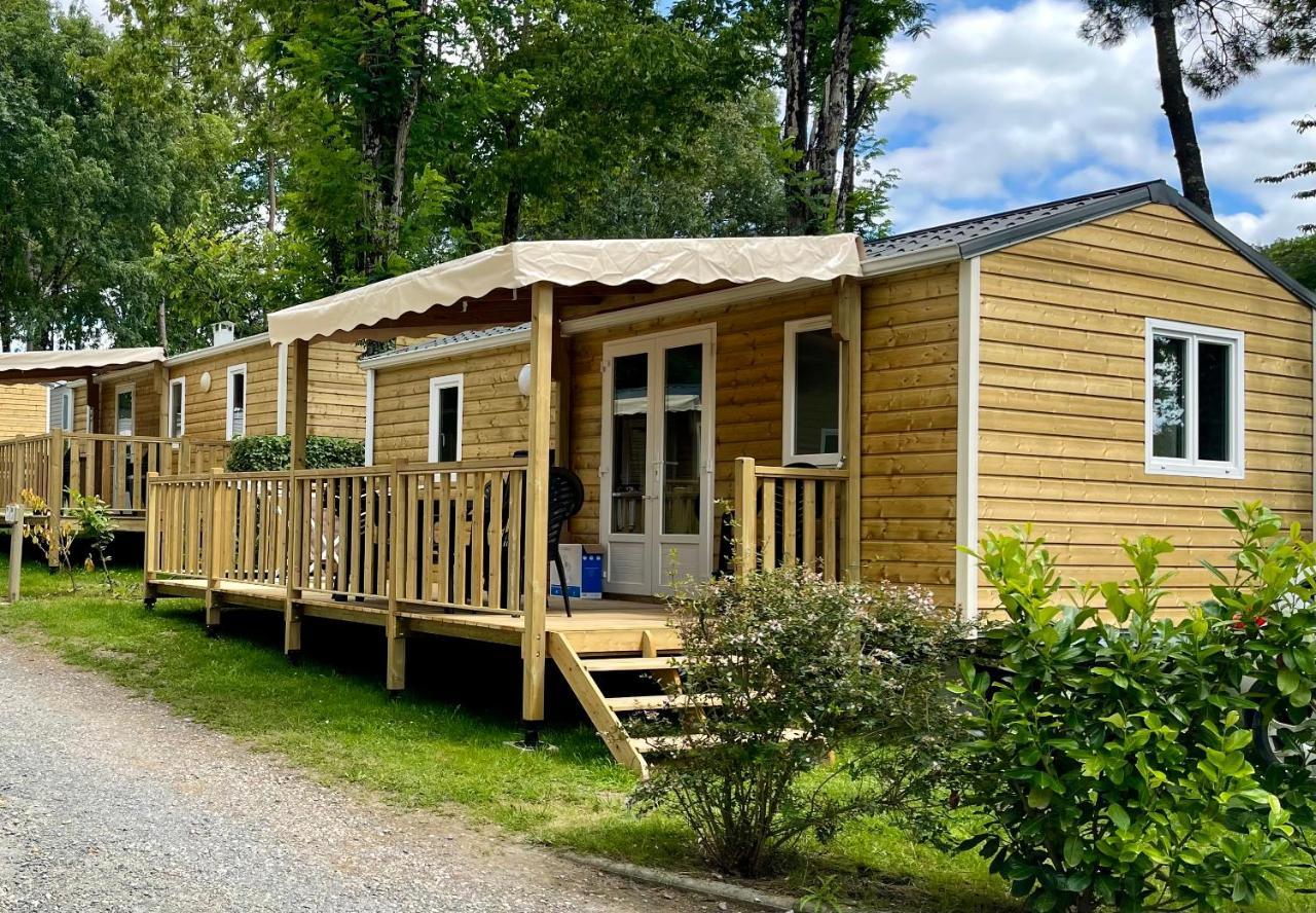 Camping Le Pressoir Petit-Palais-et-Cornemps Dış mekan fotoğraf