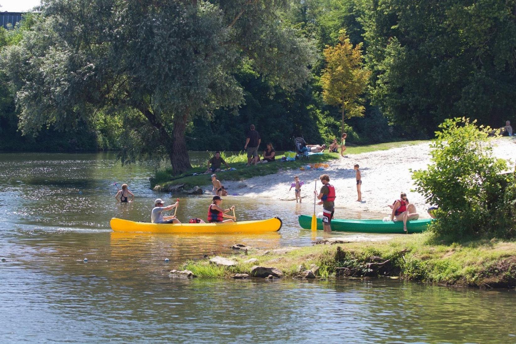 Camping Le Pressoir Petit-Palais-et-Cornemps Dış mekan fotoğraf
